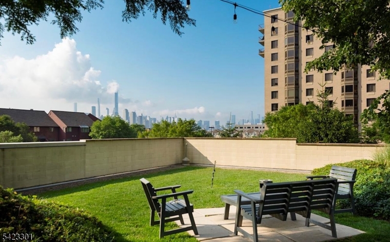 The Watermark - Residential