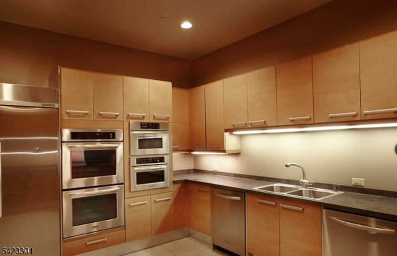 The Watermark - Residential