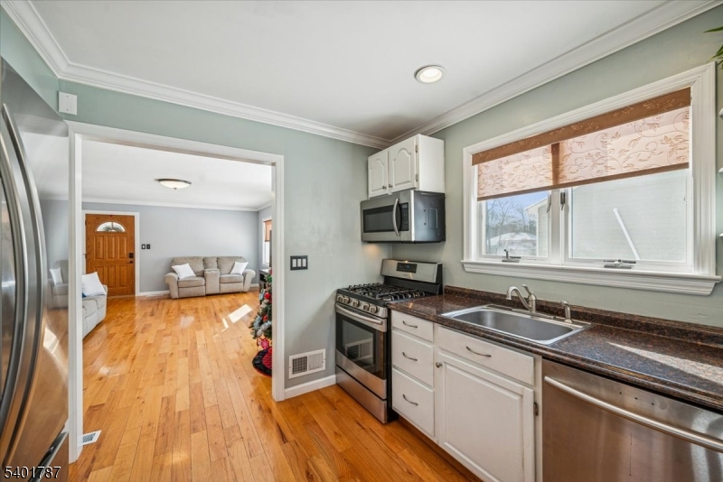 Bee Meadow - Residential