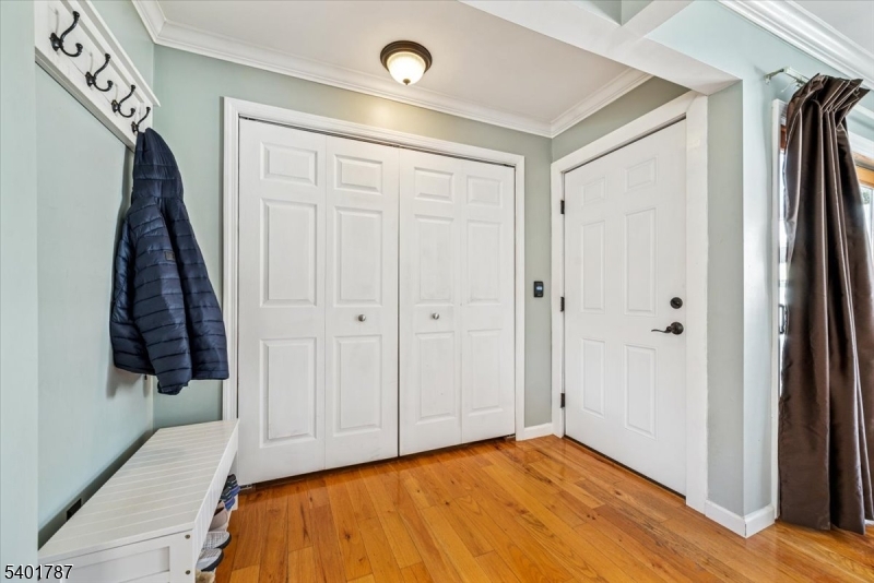 Bee Meadow - Residential