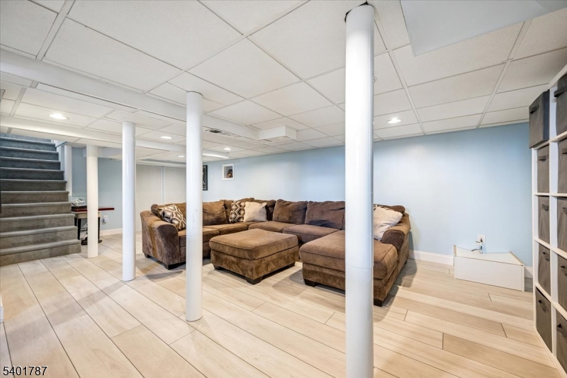 Bee Meadow - Residential