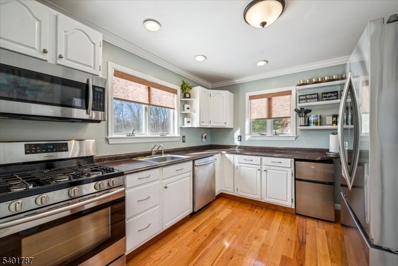 Bee Meadow - Residential