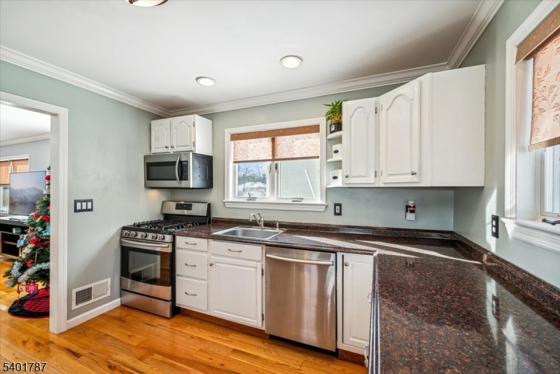 Bee Meadow - Residential