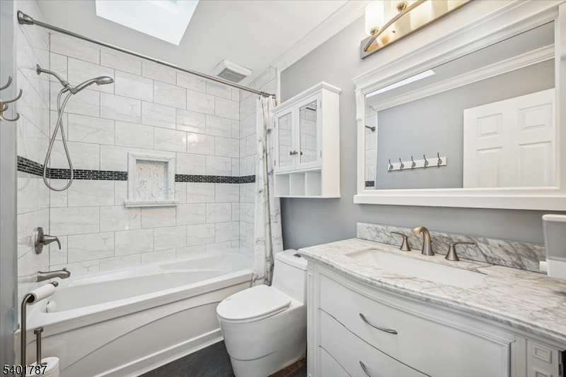 Bee Meadow - Residential