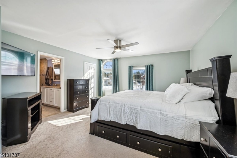 Bee Meadow - Residential