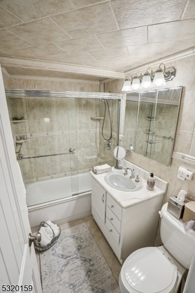 Executive House - Residential