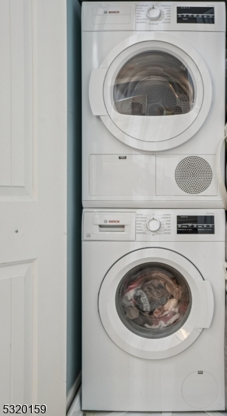 Executive House - Residential