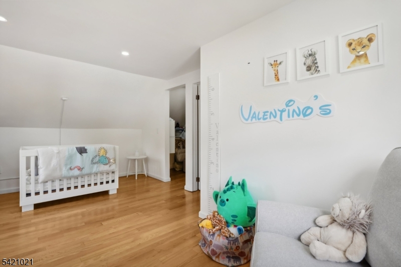 Milton Lake Park - Residential