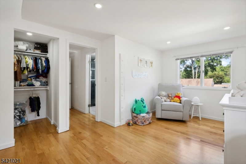 Milton Lake Park - Residential