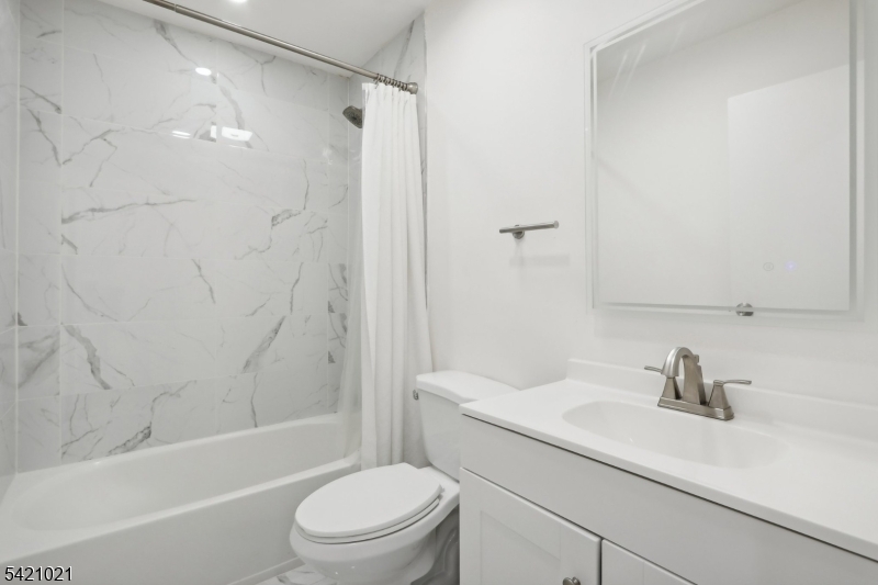 Milton Lake Park - Residential