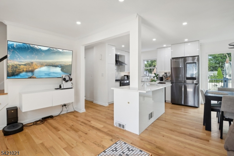 Milton Lake Park - Residential