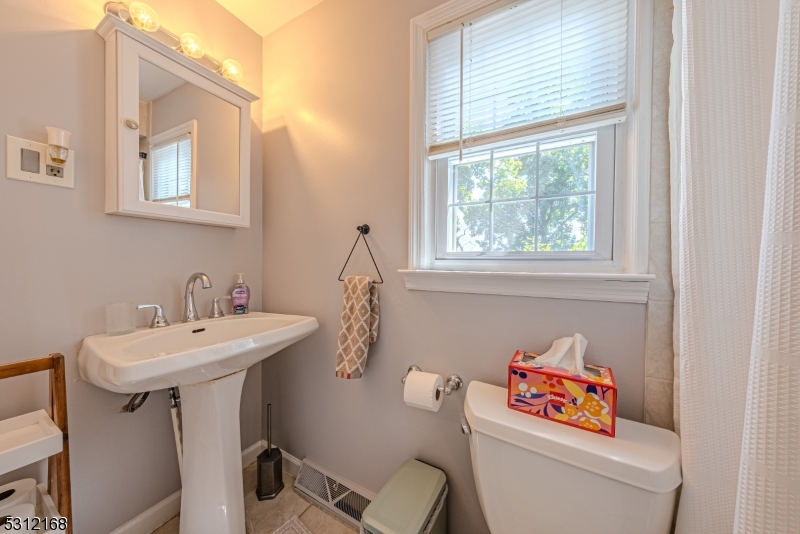 Indian Lake - Residential Lease