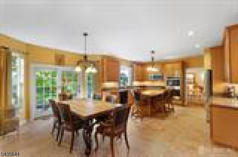 HIGHLANDS - Residential