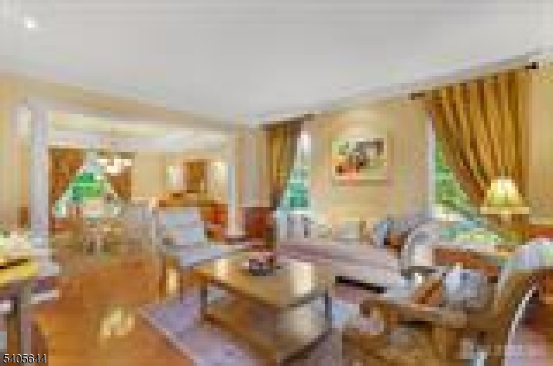 HIGHLANDS - Residential