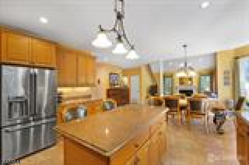 HIGHLANDS - Residential