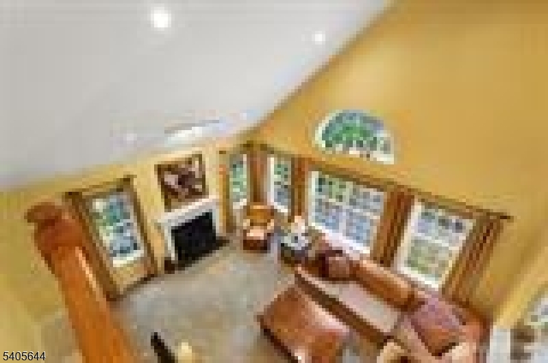 HIGHLANDS - Residential