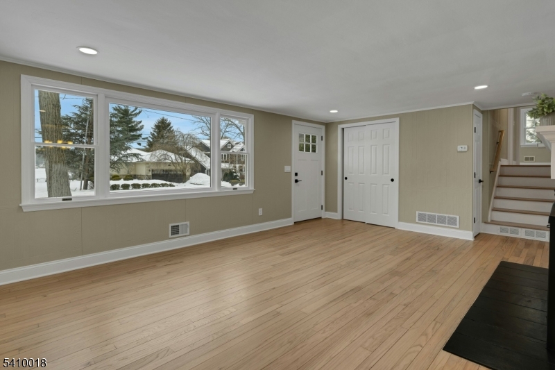 LAKE MOHAWK - Residential