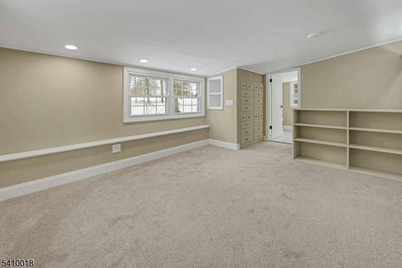 LAKE MOHAWK - Residential