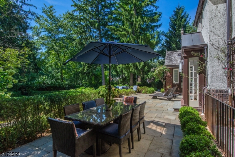 Estate Section - Residential