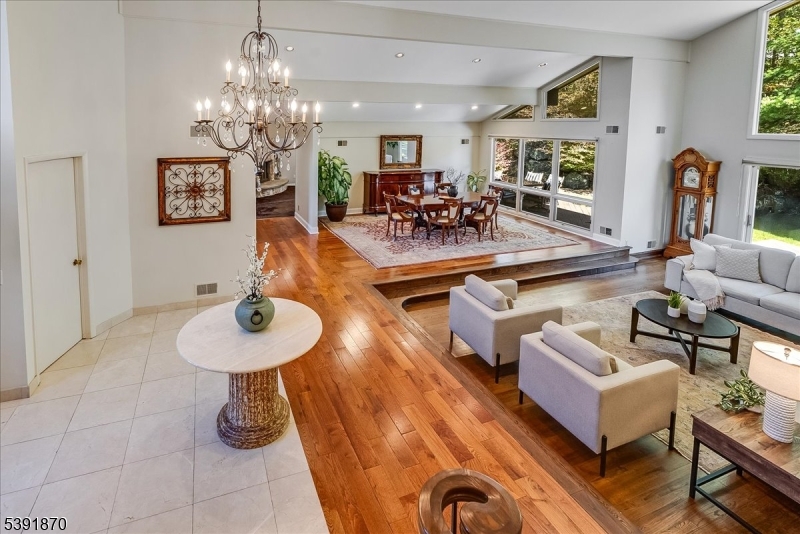 Chestnut Hill - Residential