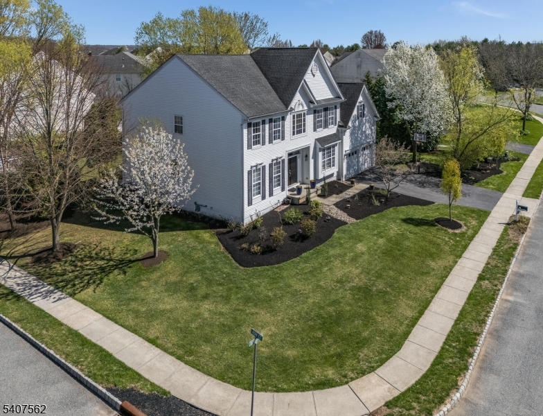 Waters Edge - Residential