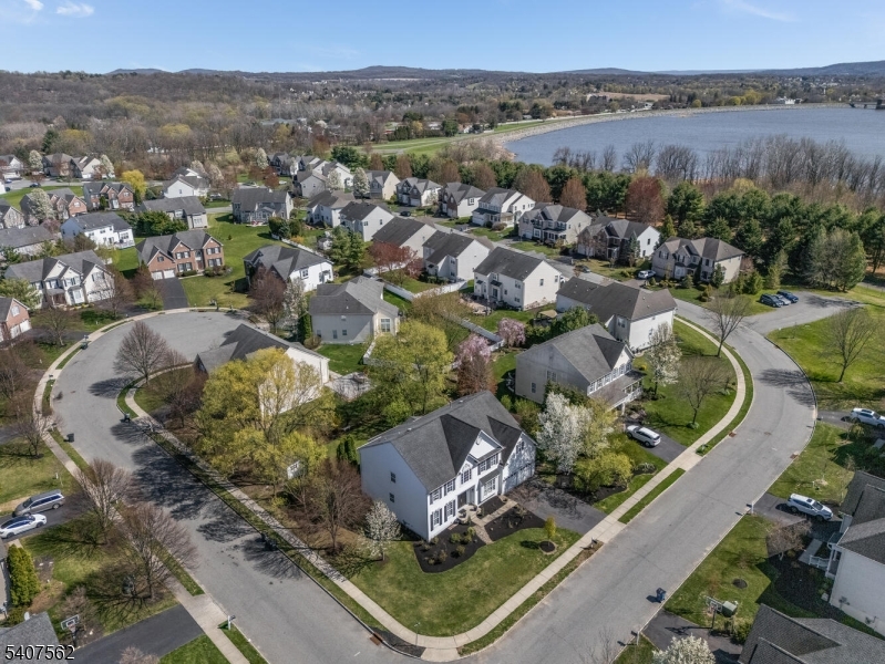 Waters Edge - Residential