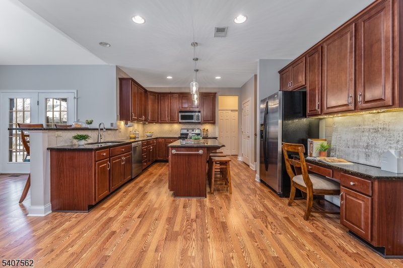 Waters Edge - Residential