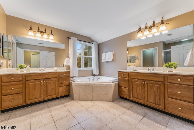 Waters Edge - Residential