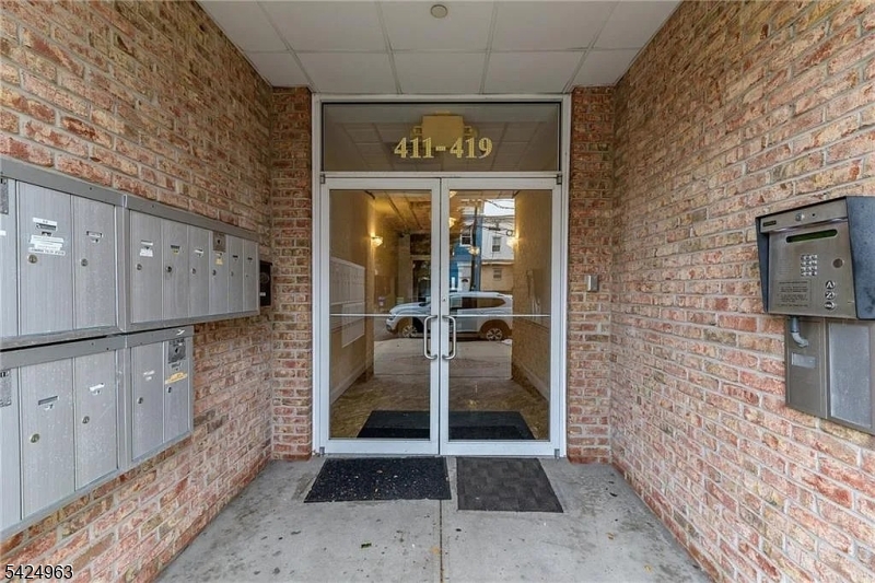 Ironbound - Residential