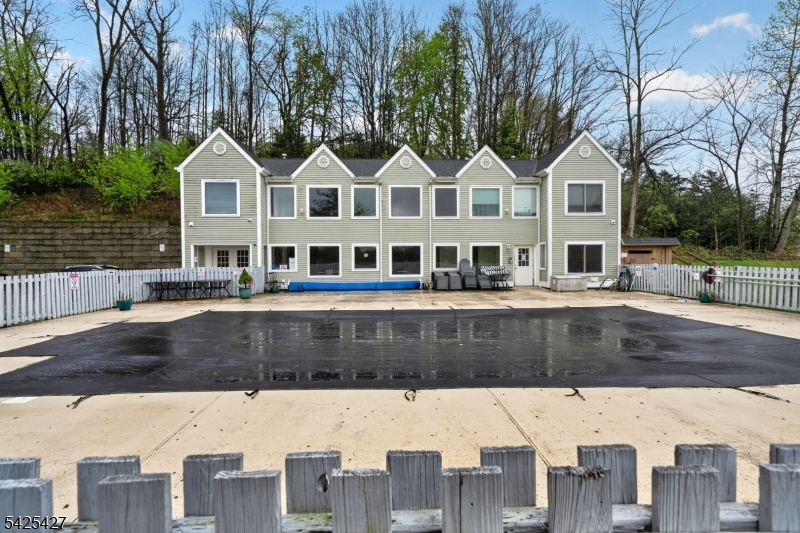 Falcon Ridge - Residential