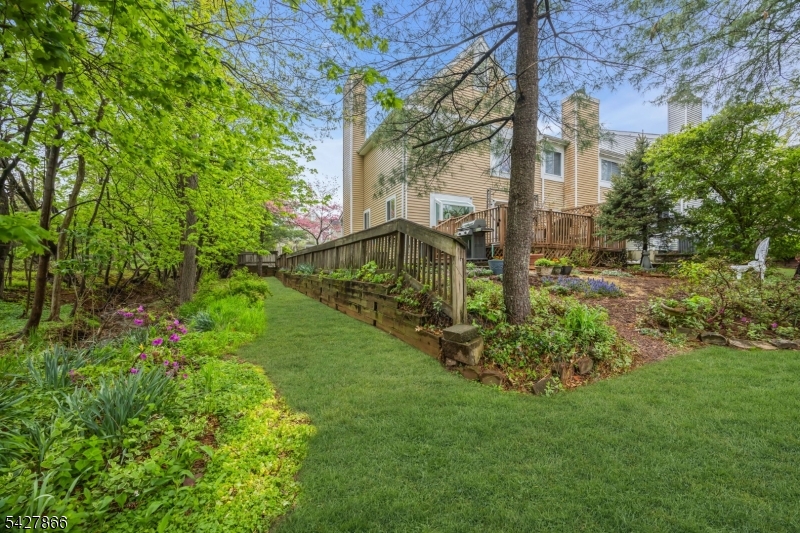 Huntington Park - Residential