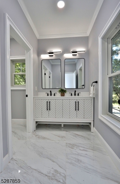 Long Hill Commons - Residential