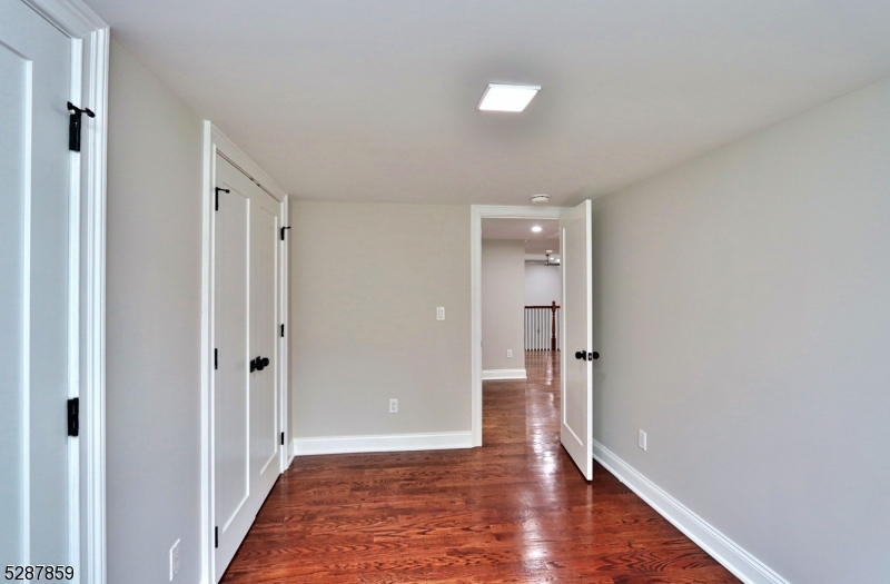 Long Hill Commons - Residential