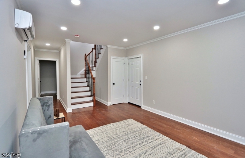 Long Hill Commons - Residential