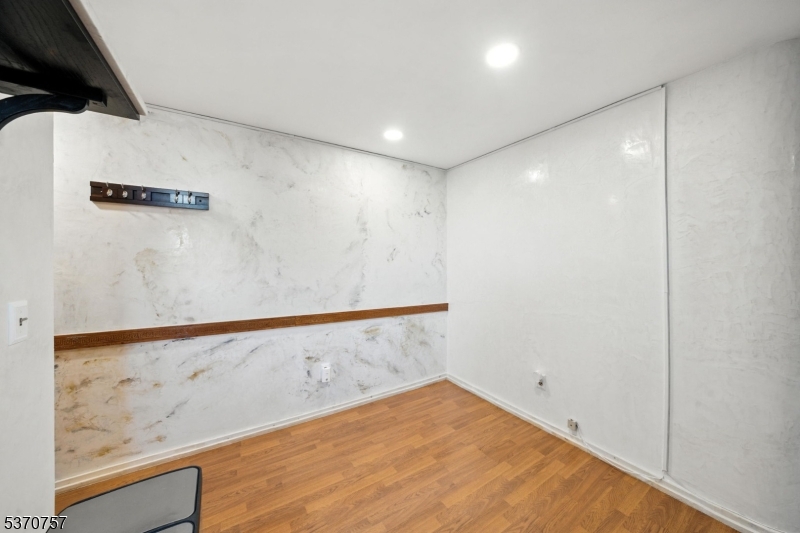 Gothic Towers - Residential