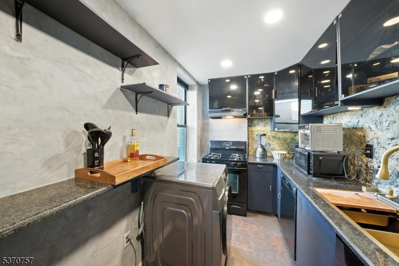 Gothic Towers - Residential