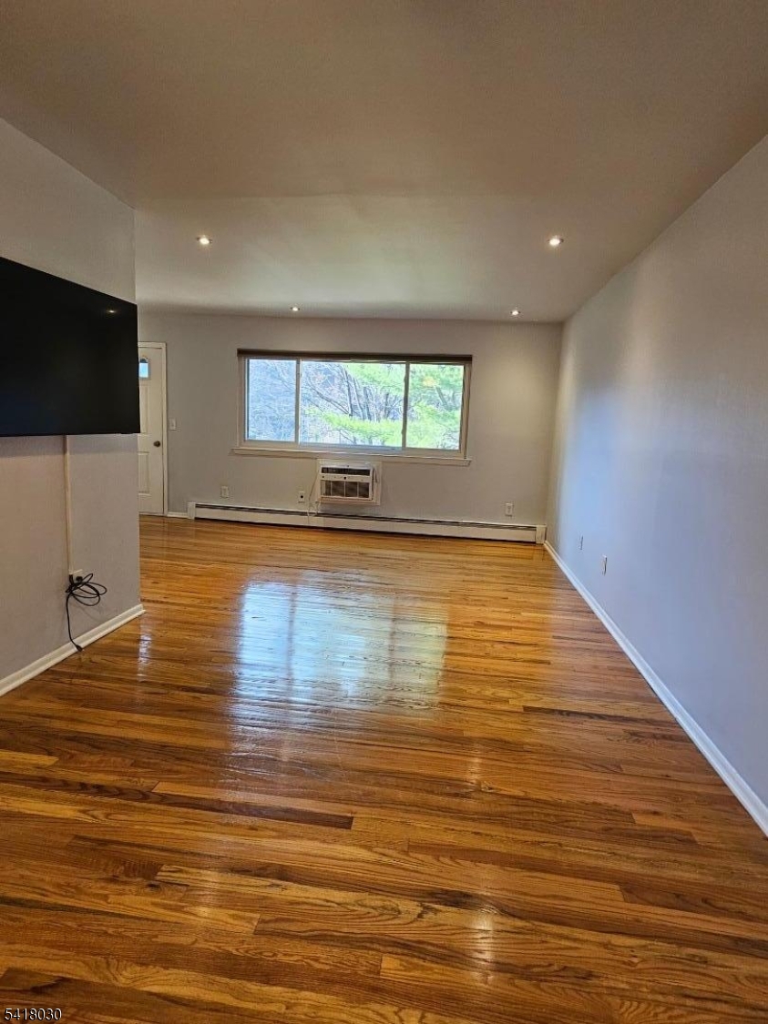 Wyndmoor / Woodbridge - Residential