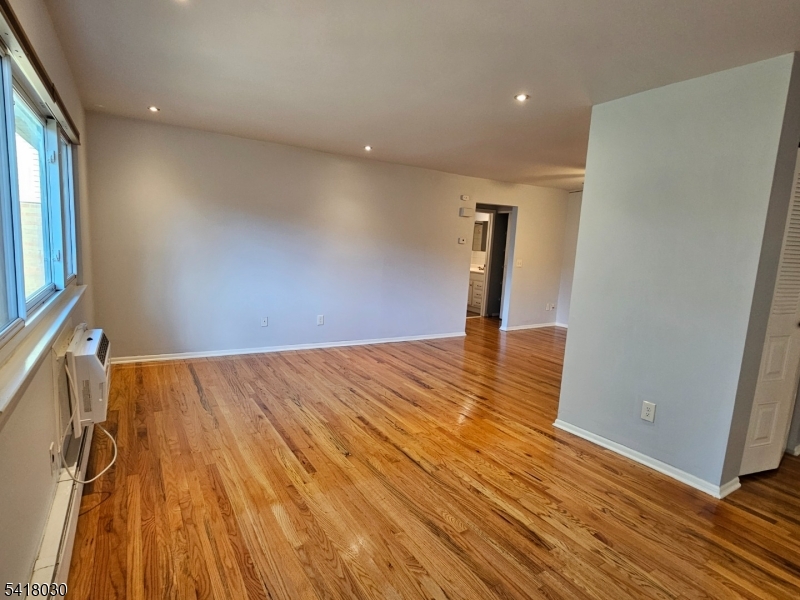 Wyndmoor / Woodbridge - Residential