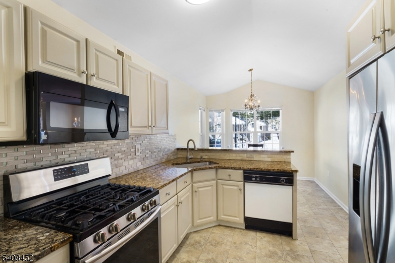 Woodmont - Residential Lease