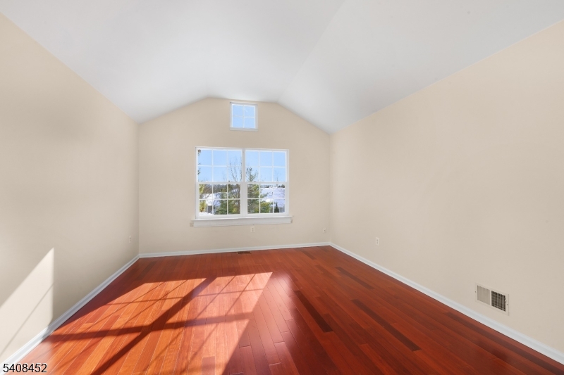 Woodmont - Residential Lease