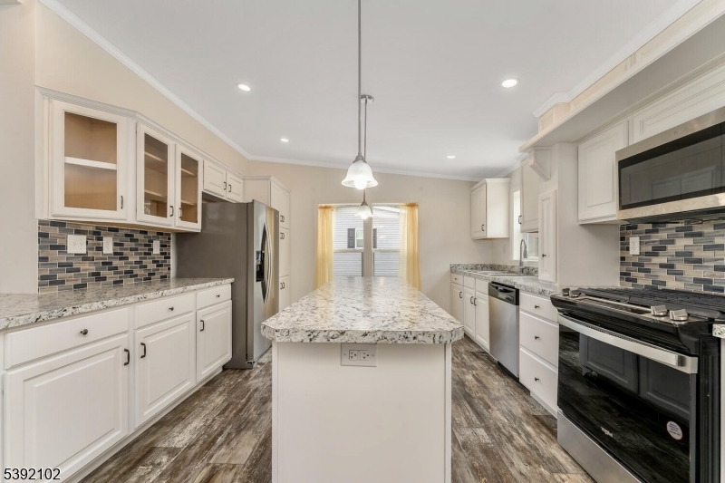 Highlander Hills Estate - Residential