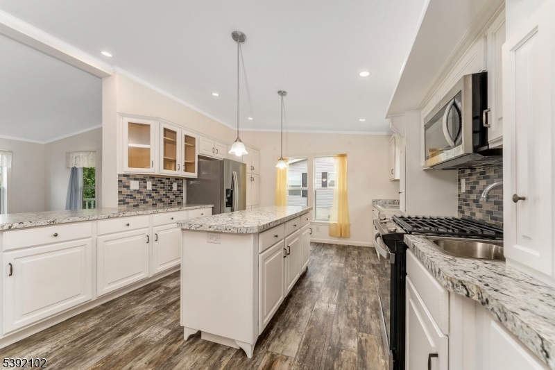 Highlander Hills Estate - Residential