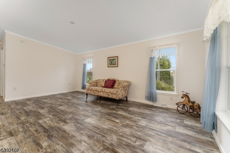 Highlander Hills Estate - Residential