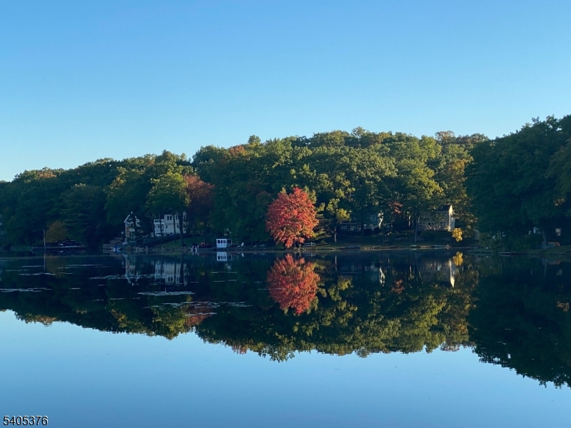LAKE SHAWNEE - Residential