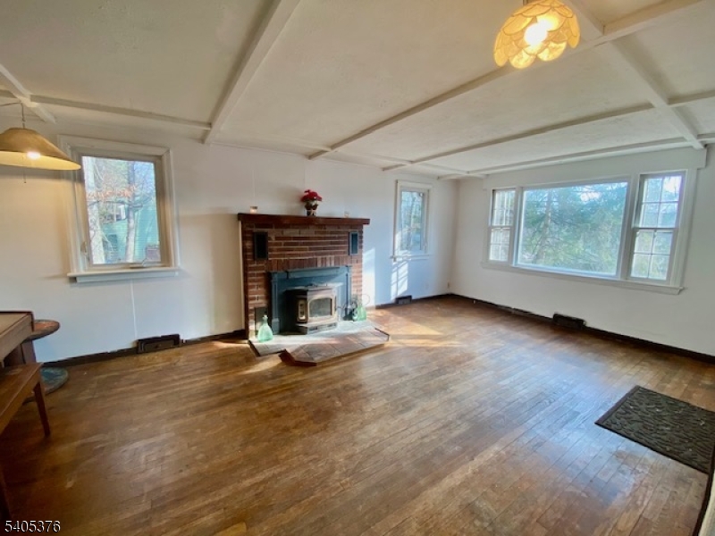 LAKE SHAWNEE - Residential