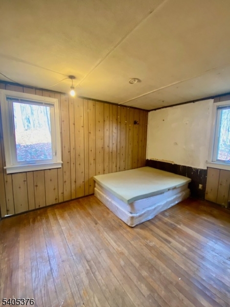 LAKE SHAWNEE - Residential