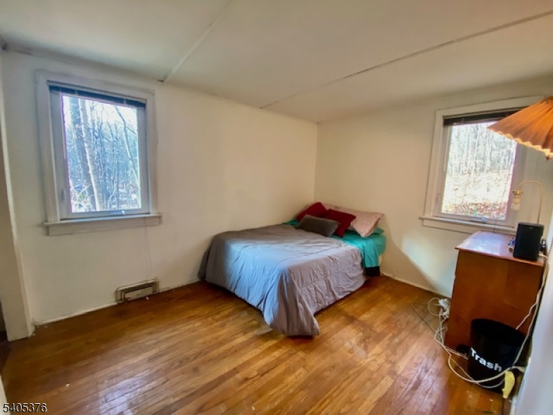 LAKE SHAWNEE - Residential