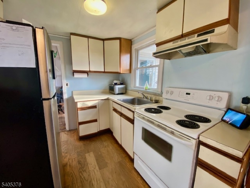 LAKE SHAWNEE - Residential