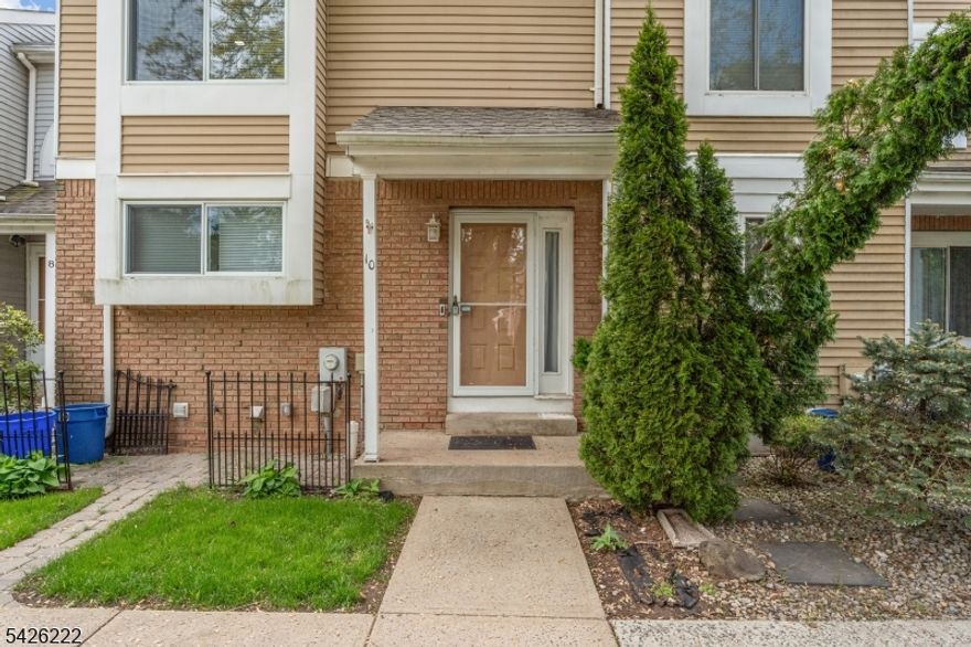 Beautifully renovated 3 bed, 2.5 bath townhome in the desirable Huntington park community offering great location!!! The home offers newer windows, newer floors, recently painted throughout . Stylish  new white kitchen cabinets, bright and spacious formal Living room & dinning room, fully finished basement /w bar and new full size deck for outdoor entertainment. Stainless steel appliances, Granite countertop in kitchen, well-sized master bedroom with walk-in closet and full bath. Great community offering pool, tennis courts, club house and playground. Excellent Hillsborough school district. Close to major Highways and Shopping areas.