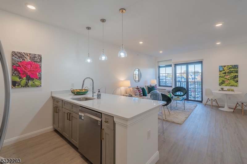 Barbara Anne Lofts - Residential Lease